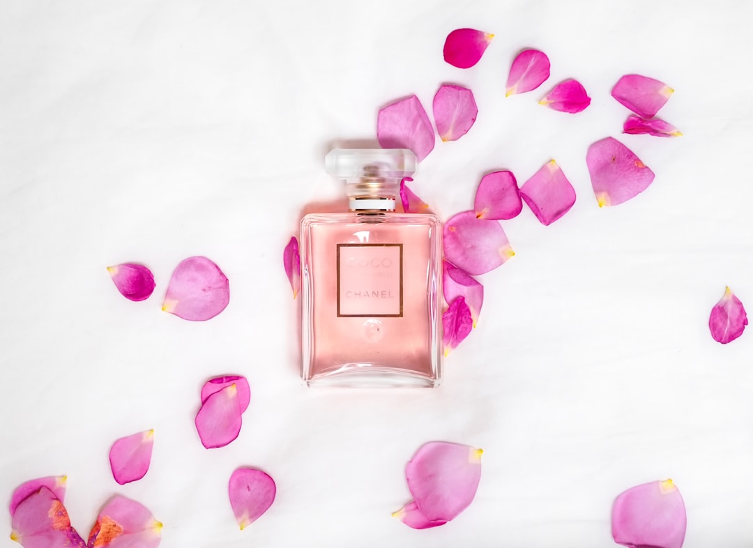 Alles wat je wilt weten over parfumerie: geuren, merken en tips